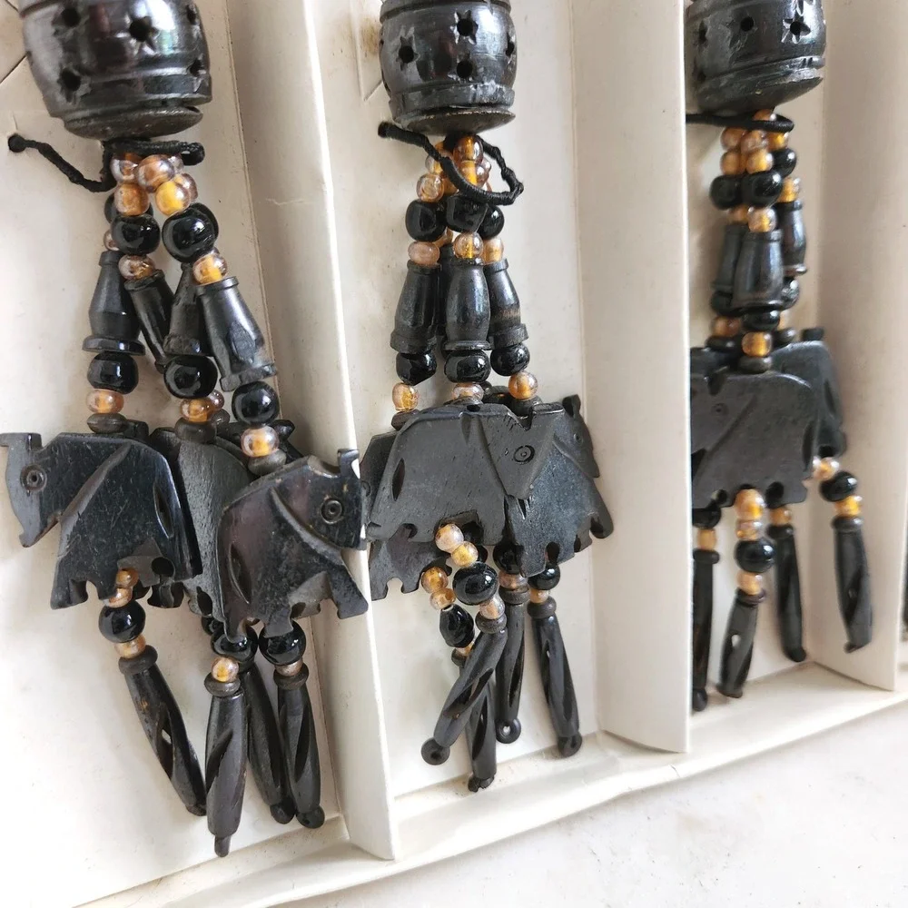 Vintage Pier 1 Imports Hand Carved Elephant Napkin Rings Set of 4 Black Beaded